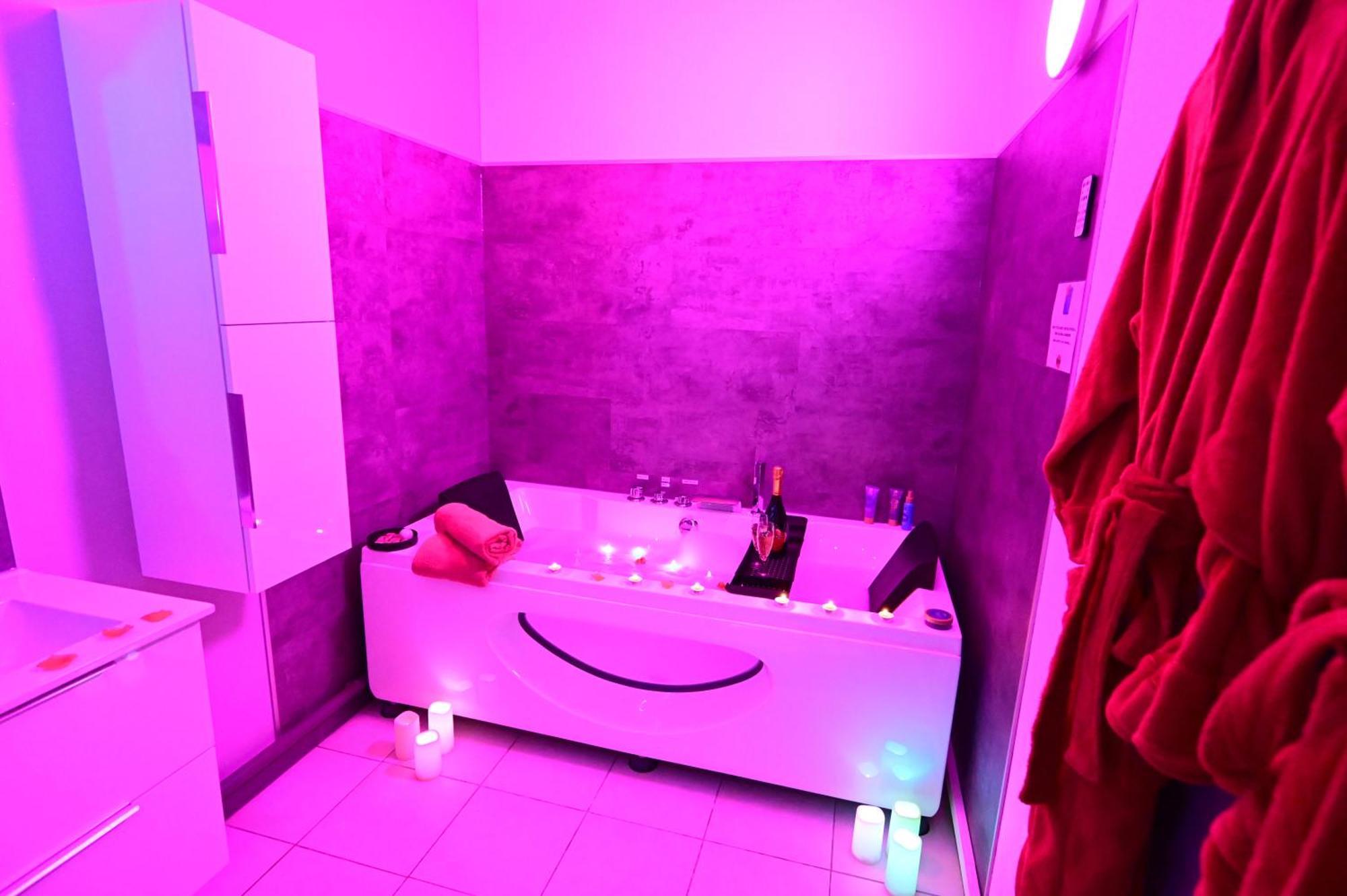 Love Room A Deux Pas De L'Ocean Avec Hammam, Sauna Et Bain A 2 :-) Біскарросс Екстер'єр фото