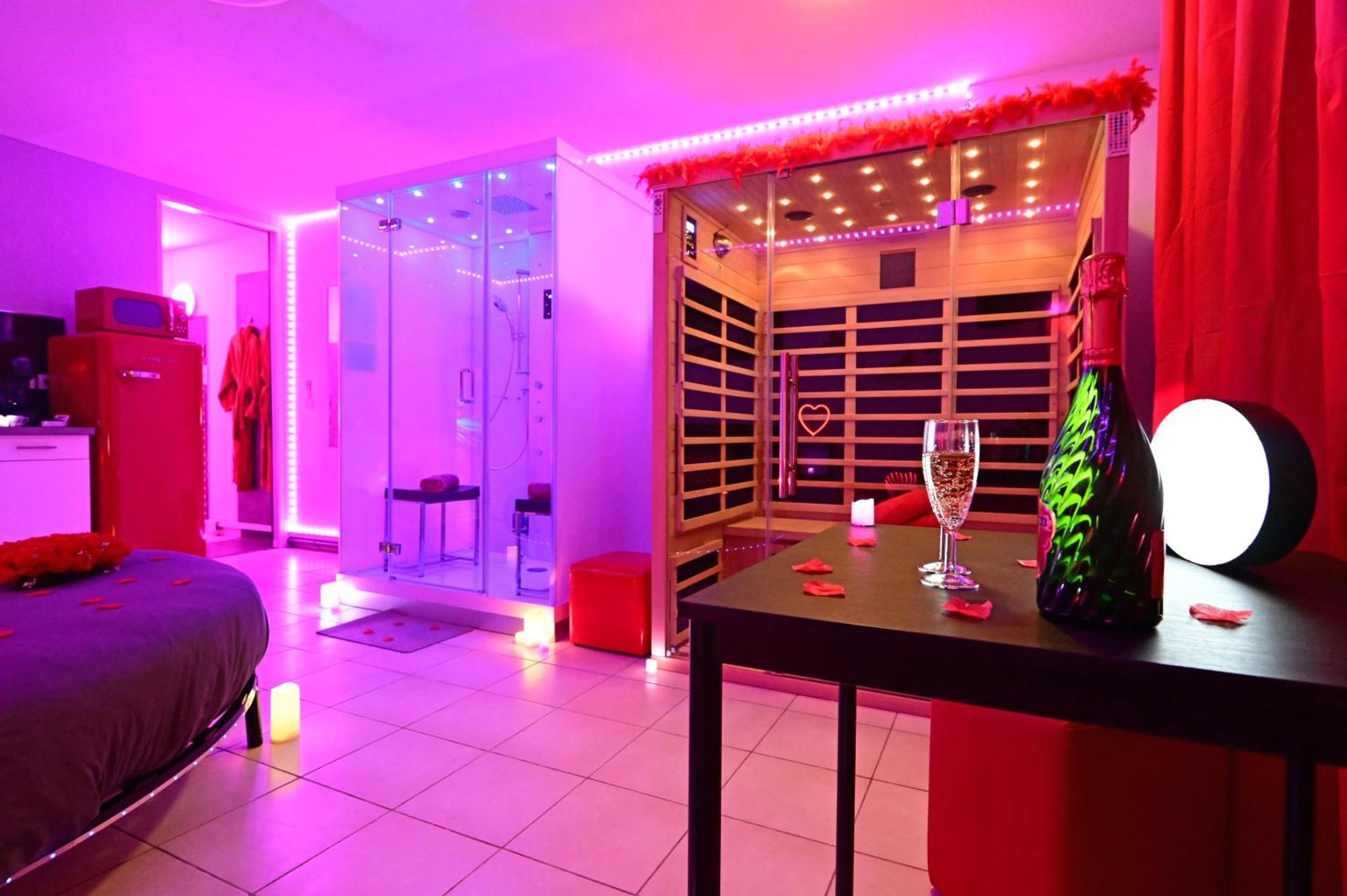 Love Room A Deux Pas De L'Ocean Avec Hammam, Sauna Et Bain A 2 :-) Біскарросс Екстер'єр фото