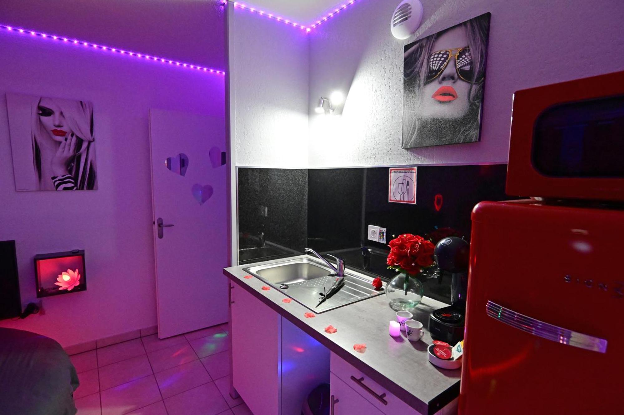Love Room A Deux Pas De L'Ocean Avec Hammam, Sauna Et Bain A 2 :-) Біскарросс Екстер'єр фото