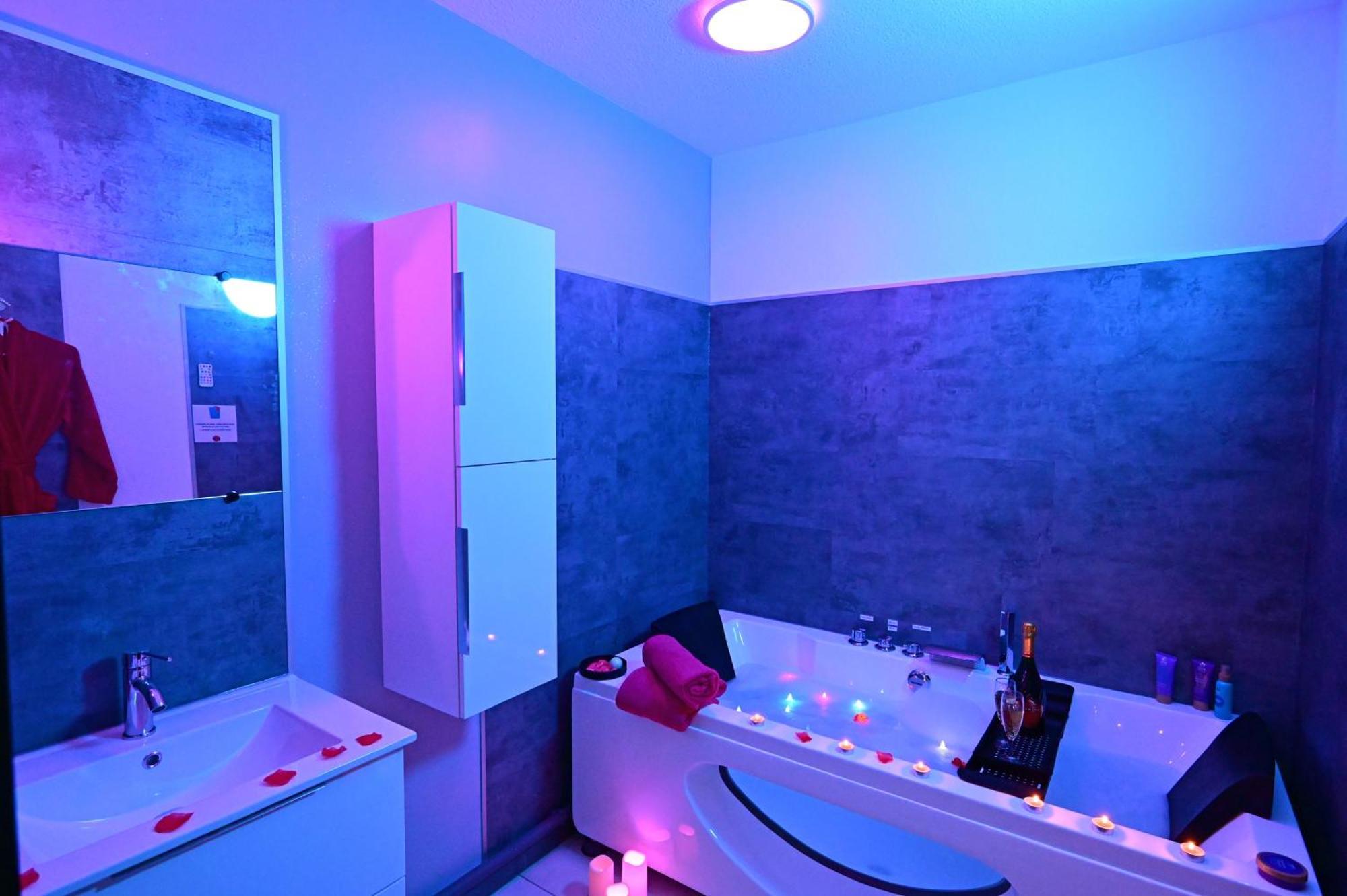 Love Room A Deux Pas De L'Ocean Avec Hammam, Sauna Et Bain A 2 :-) Біскарросс Екстер'єр фото