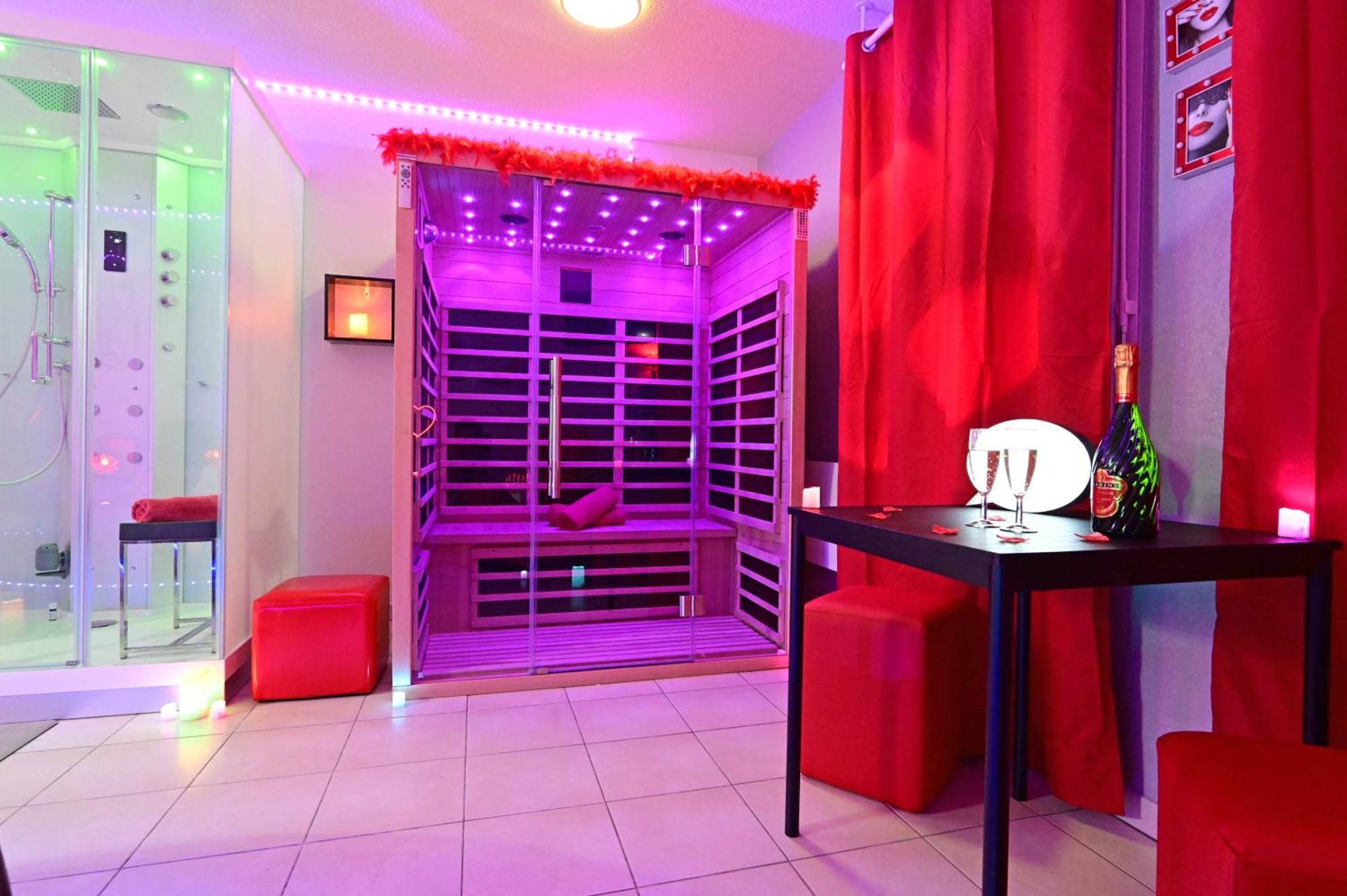 Love Room A Deux Pas De L'Ocean Avec Hammam, Sauna Et Bain A 2 :-) Біскарросс Екстер'єр фото