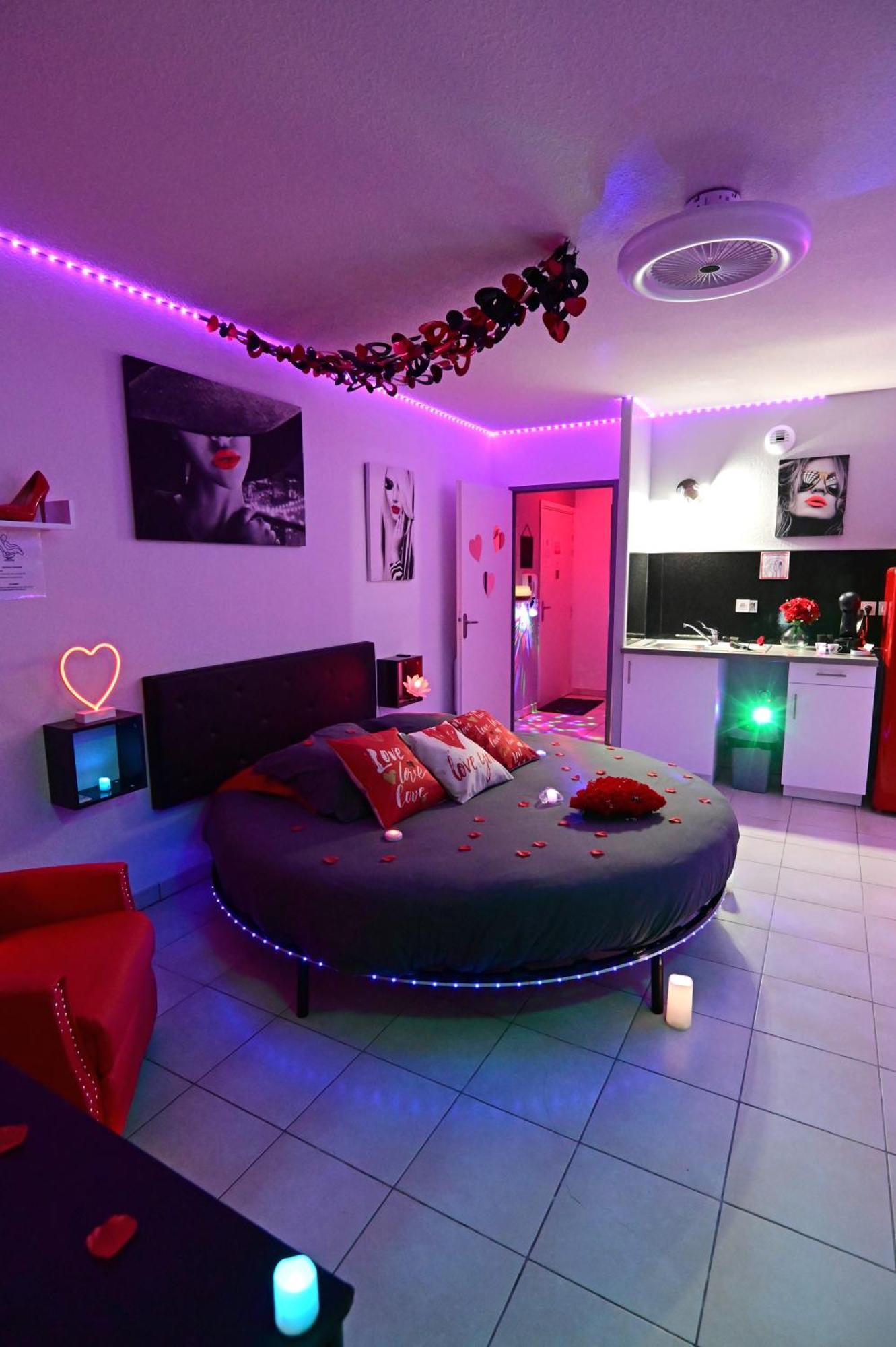 Love Room A Deux Pas De L'Ocean Avec Hammam, Sauna Et Bain A 2 :-) Біскарросс Екстер'єр фото
